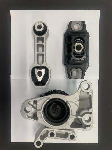 Fit for Fiat 500 L4 1.4L Trans. Engine Motor Mount & Torque