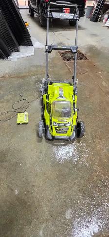 Robin battery powered push mower