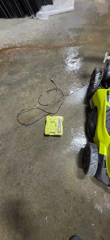 Robin battery powered push mower - Photo 4