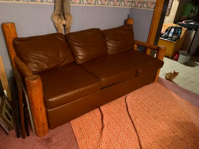 HIDEABED LOG COUCH