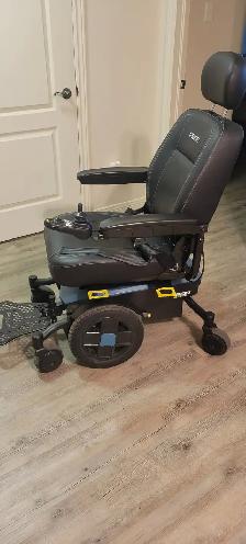 fauteuil roulant électrique presque neuf  en spécial - Photo 5