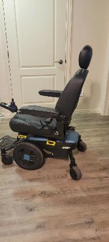 fauteuil roulant électrique presque neuf  en spécial - Photo 6