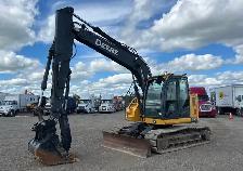 Hiring construction equipment operator