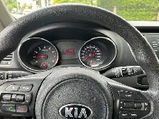 2017 KIA SEDONA / 2yr  warranty unlimited km - Photo 8