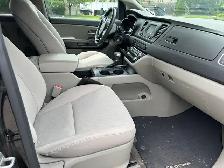 2017 KIA SEDONA / 2yr  warranty unlimited km - Photo 10