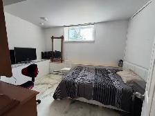 Laval chambre a louer/ room for rent