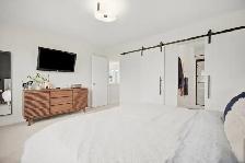 FOR SALE: Move-in Ready 3-bed, 2.5-bath in Bridgwater Trails! - Photo 5