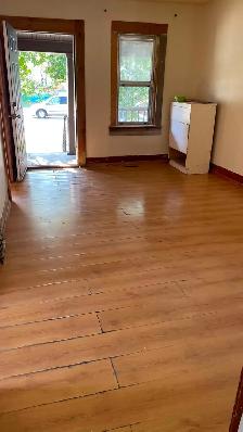 2 bedrooms House for rent - Photo 2