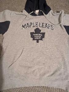 Michigan sweatshirts and Maple Leafs hoodie - Photo 4
