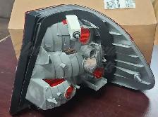 Bmw 3 Series Sedan 2002-2005 Tail Lights Left and Right - Photo 4