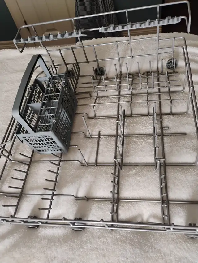 Danby Dishwasher Dish Rack & Cutlery Holder