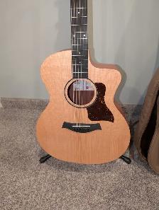 Taylor 14CE Grand Auditorium Electric Acoustic guitar - Photo 3