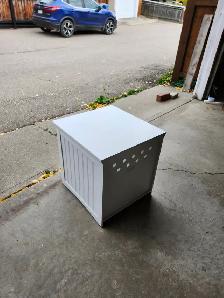 Cat litter box or bed enclosure. - Photo 2