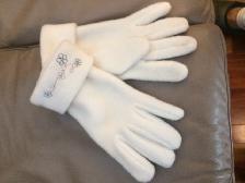 UNE PAIRE DE GANTS BLANCS NEUFS EN LAINE GR MEDIUM FEMME: $5.00 - Photo 2