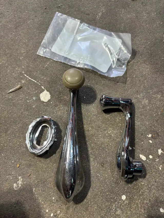 handles door