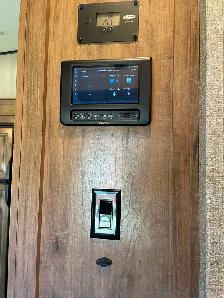 2021  Jayco Eagle 317RLOK Fifth Wheel Trailer - Photo 10