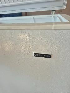 8 Cubic Foot Freezer - Photo 3