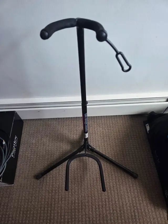 Guitar Stand