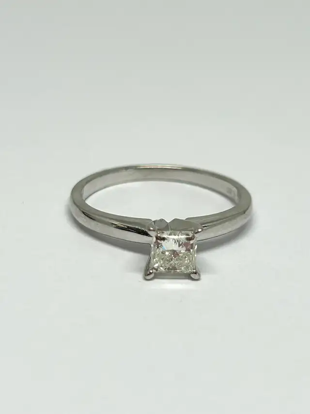 14k WG princess cut Diamond Ring