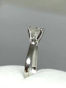 14k WG princess cut Diamond Ring - Photo 6