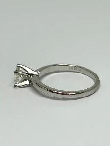 14k WG princess cut Diamond Ring - Photo 8