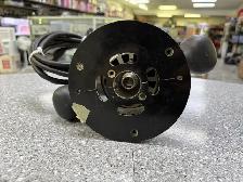Dewalt DW616 Fixed Base Router - Photo 3