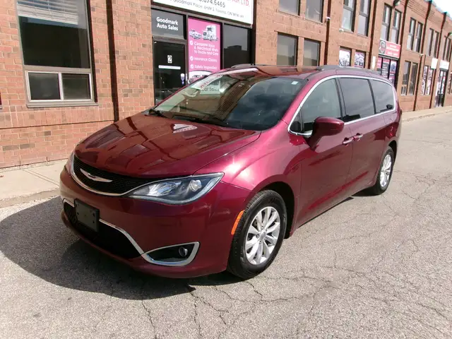 2018 Chrysler Pacifica Touring Plus CERTIFIED | NAVIGATION |