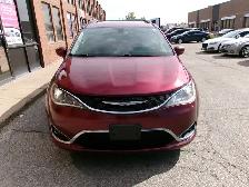 2018 Chrysler Pacifica Touring Plus CERTIFIED | NAVIGATION | - Photo 2