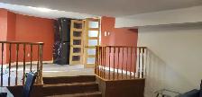 Room with private washroom near Kennedy Station - Photo 7