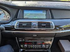 2011 BMW 5 Series Gran Turismo 550i xDrive • Accident Free Clean - Photo 13