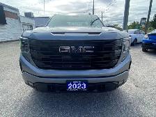 2023 GMC Sierra 1500 Elevation WITH ONLY 38,000 KMS WOW! - Photo 3