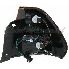 Chevrolet Malibu 2004-2007 Tail Lights Left and Right - Photo 2