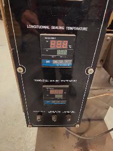 Automatic Vertical Form, Fill & Seal Machine - Photo 5