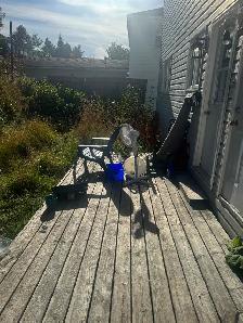 Humber Heights- 3 bedroom in an Adult building - Photo 2