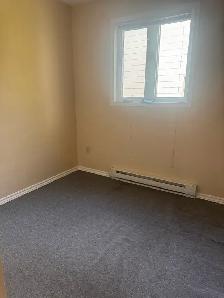 Humber Heights- 3 bedroom in an Adult building - Photo 4