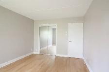 renovated 2-bedroom apartment, Saint-Lambert, Dec 1 - ID 2393 - Photo 13