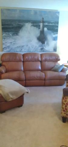 Free! Lazy Boy reclining leather couch