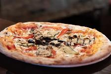 Pizzaiolo pour Pizzeria/Resto Italien à Laval-temps plein - Photo 3