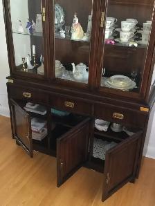 CANADIAN KROEHLER '' FAR EAST'' DINING SUITE. - Photo 4