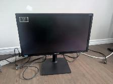 Like New Samsung 24" LED Monitor For Sale - Photo 2