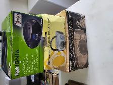 3 Boom Boxes - Photo 2
