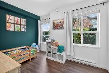 Large 2 bedroom condo with YARD - Photo 4