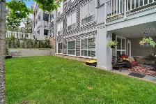Large 2 bedroom condo with YARD - Photo 24