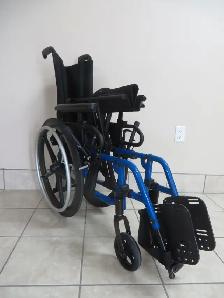 Wheelchair - Photo 2