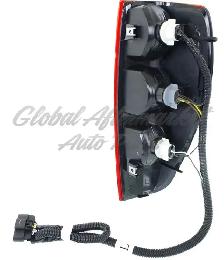 Chevrolet Colorado 2004-2012 Tail Lights Left and Right - Photo 4