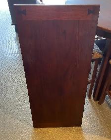 Wooden Table w/ Middle Extension   6 Chairs - Photo 3