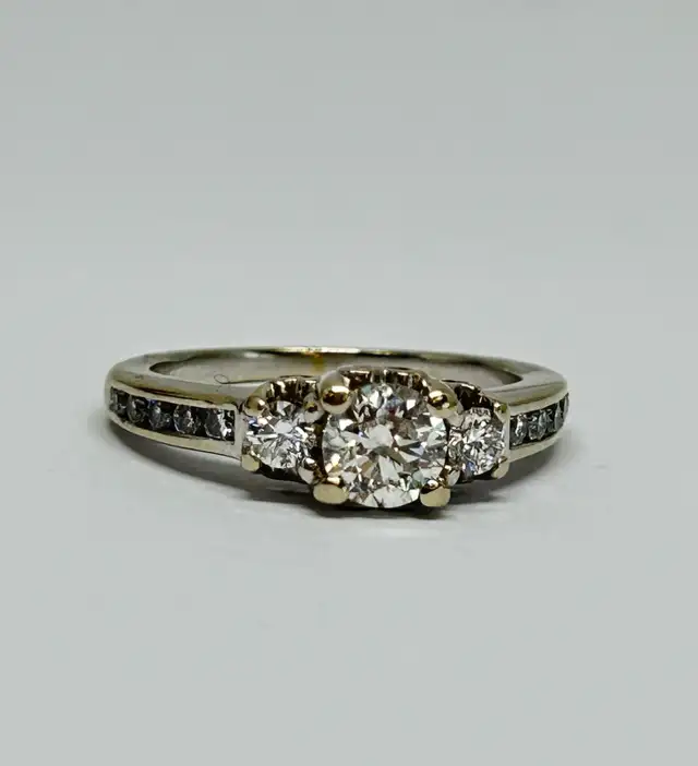 14k Vintage Three-Stone Diamond Engagement Ring