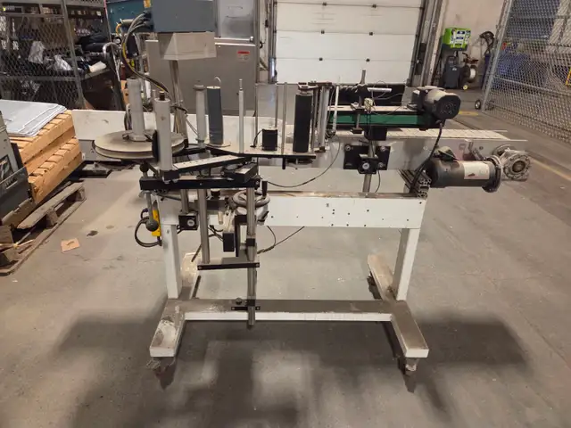Labelling Systems Labelling Conveyor Equipment LS1000