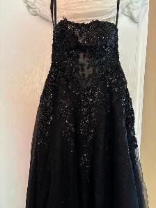 Grad Dress - Photo 2