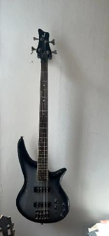 Jackson JS3 Spectra Bass Silverburst - Like New   La Bella RX